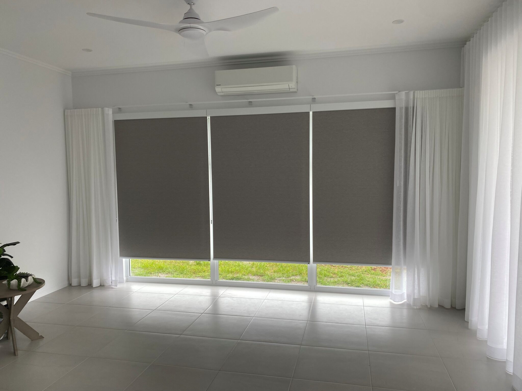 Blind picture for website